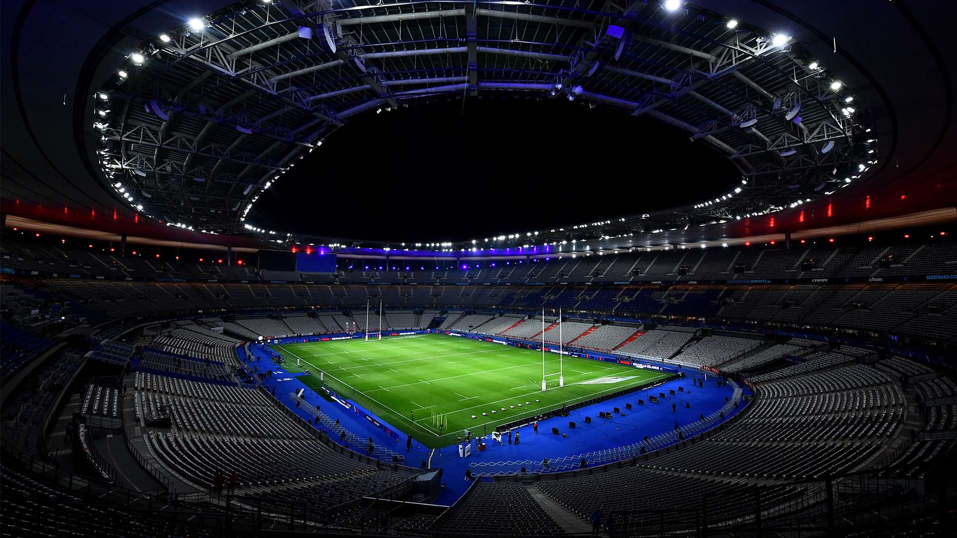 C羅低垂著 C羅低垂著