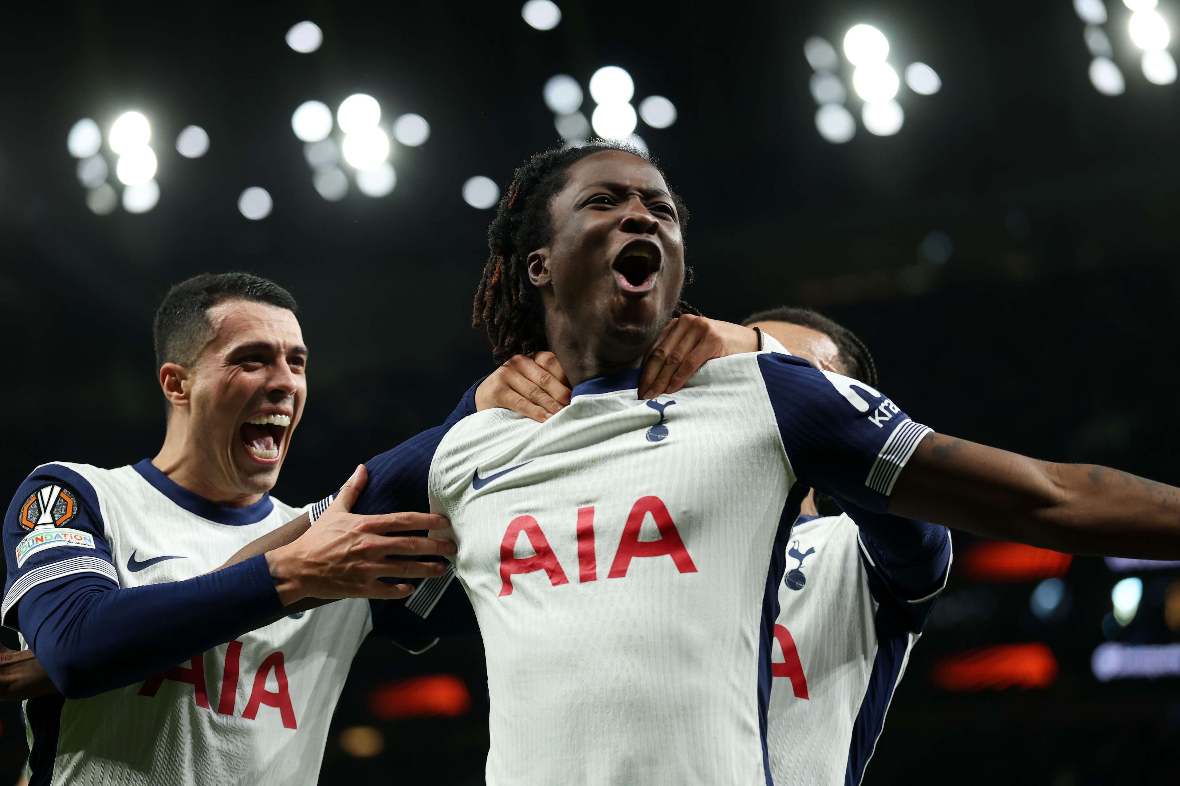 莫兰德和周 莫兰德和周